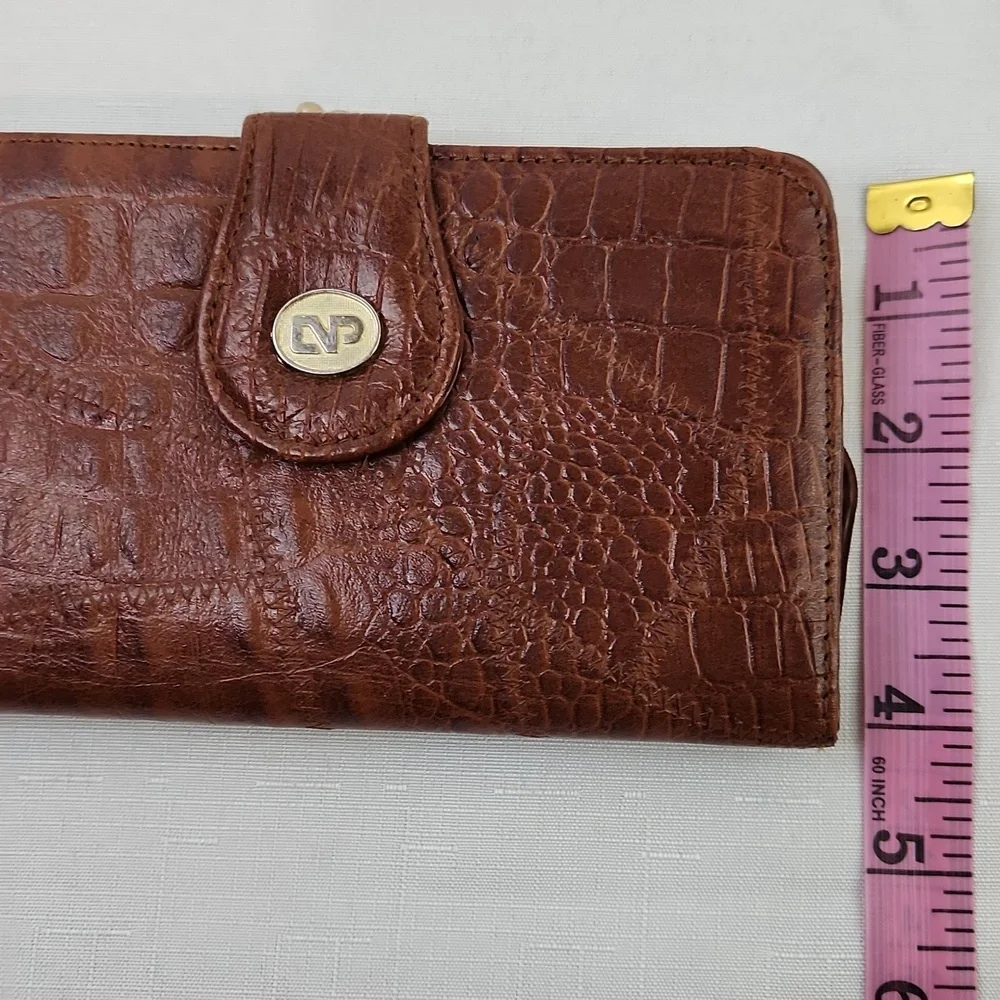 Vintage western wallet. Size 7 X 4